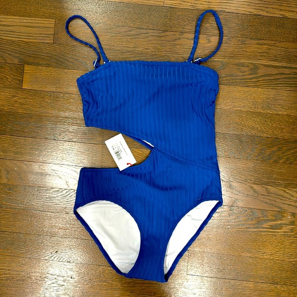 NWT Solid & Striped Cameron Bathing suit - Picture 2 of 5